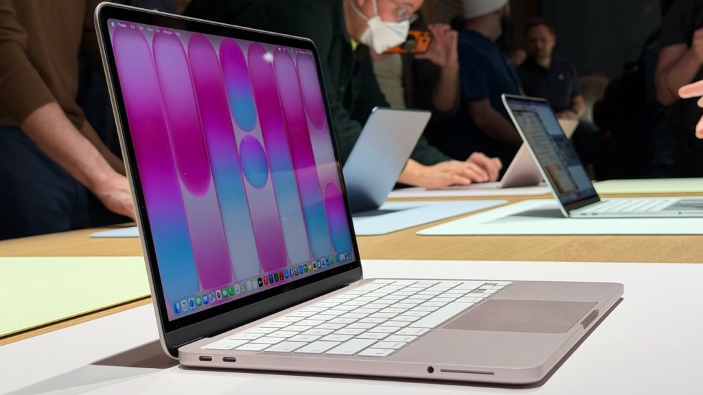 MacBook Neo (All-New Entry Level), MacBook Termurah Apple yang Bikin Heboh