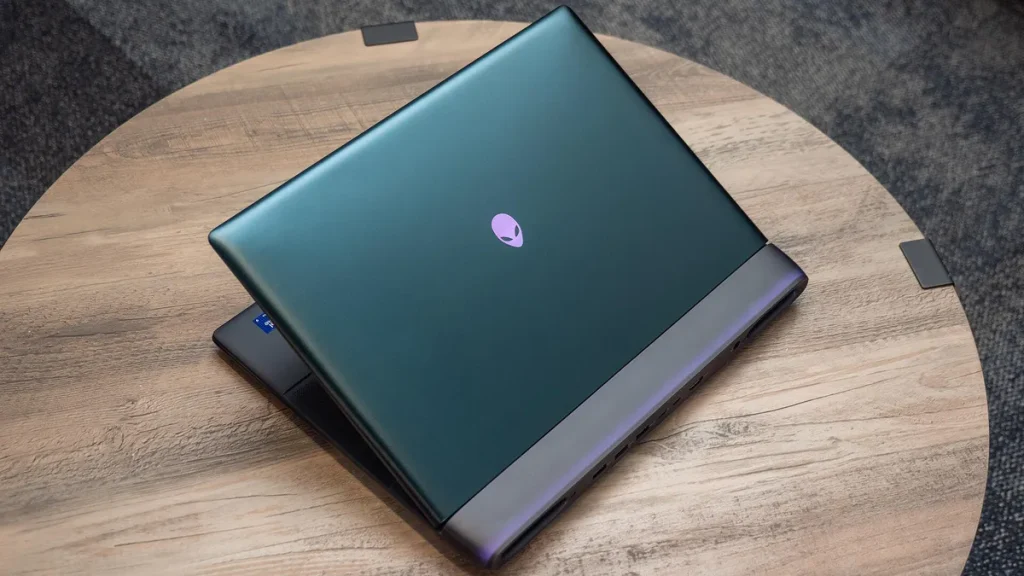 Alienware 16 Area-51, Monster Gaming Laptop Flagship dari Dell
