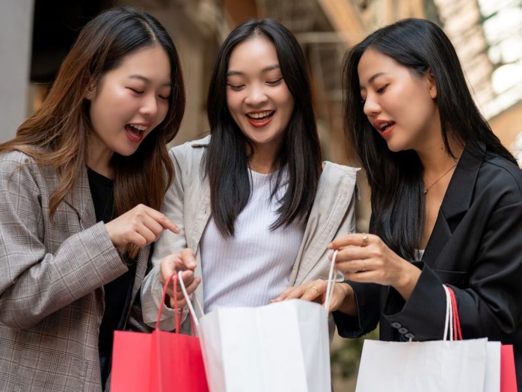 Segera Hubungi Layanan Pelanggan Jika Menemukan Kejanggalan Belanja Online